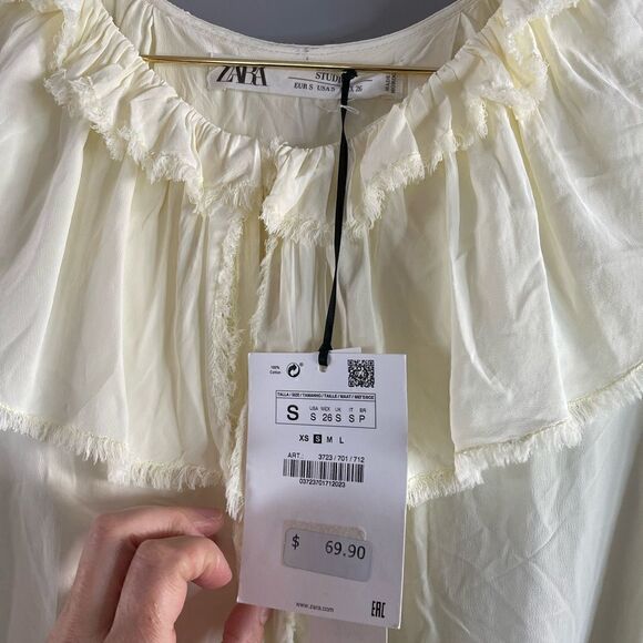 ZARA Limited Edition Flowing Cream Blouse - Picture 9 of 16